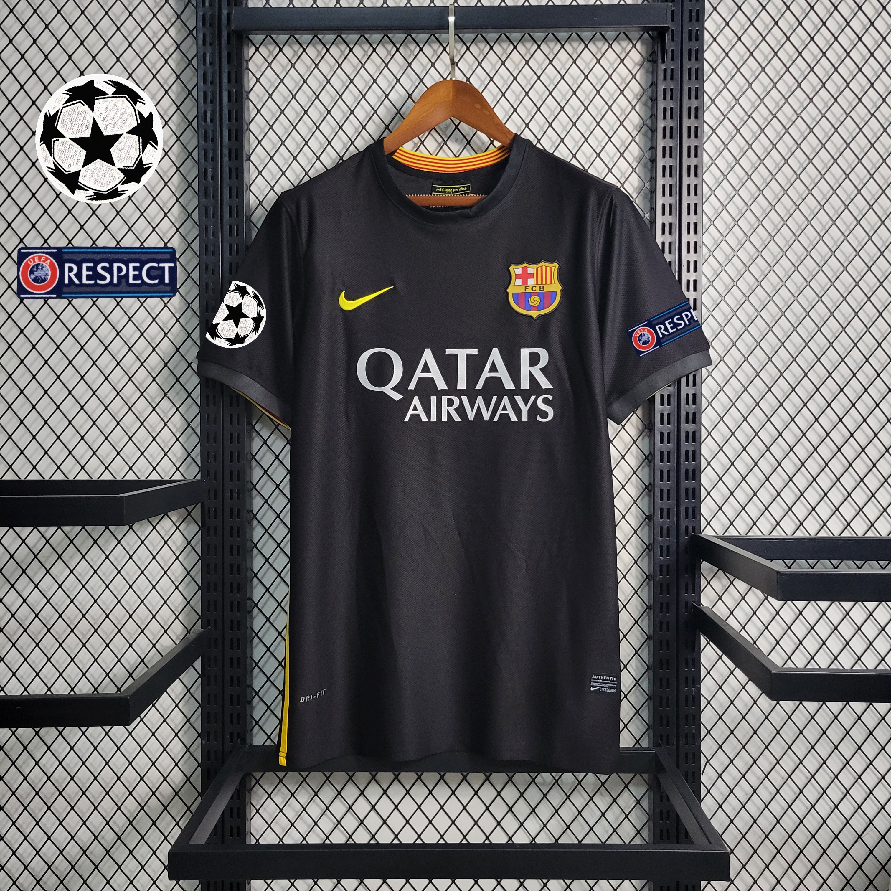 Camisa Retrô do Barcelona 2013/2014 - Champios League