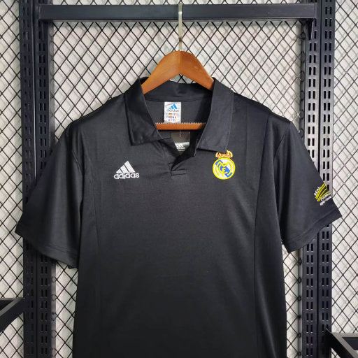 Camisa Retrô do Real Madrid 2002/2003