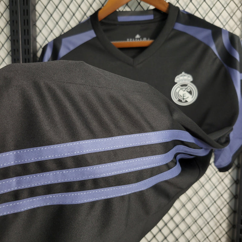 Camisa Retrô do Real Madrid 2016/2017