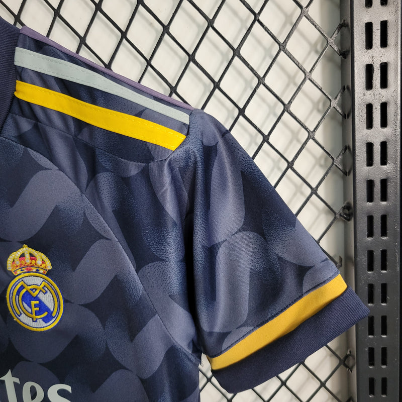 Conjunto 2 Infantil Oficial do Real Madrid 23/24 - Kids