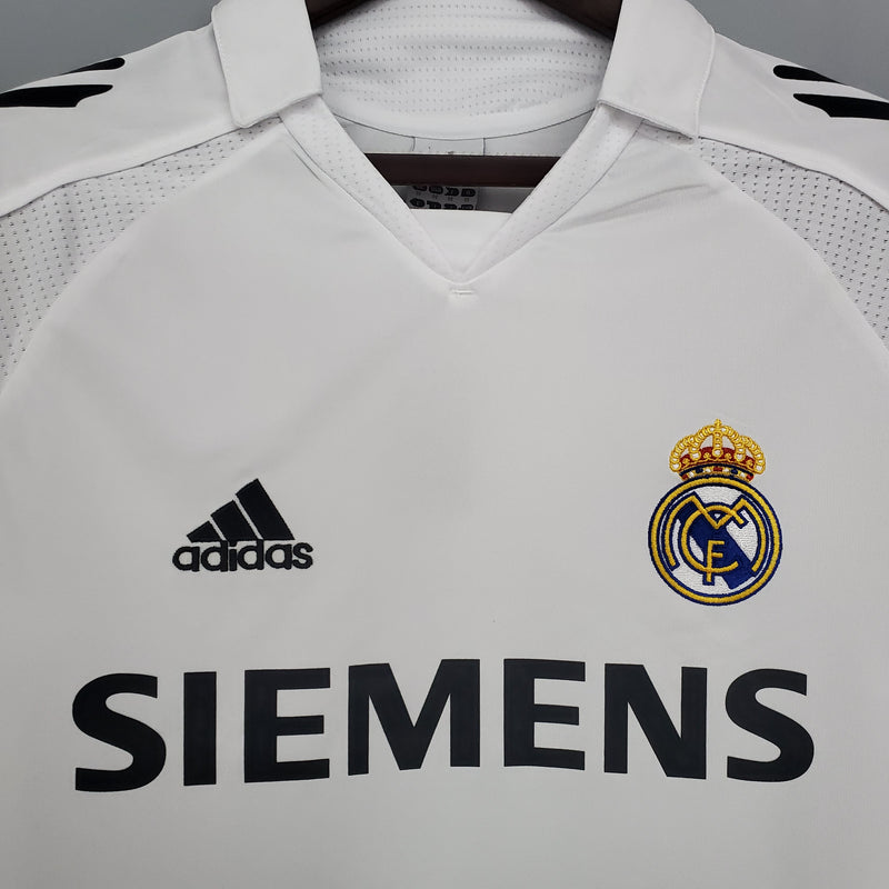 Camisa Retrô do Real Madrid 2005/2006 - Manga Longa