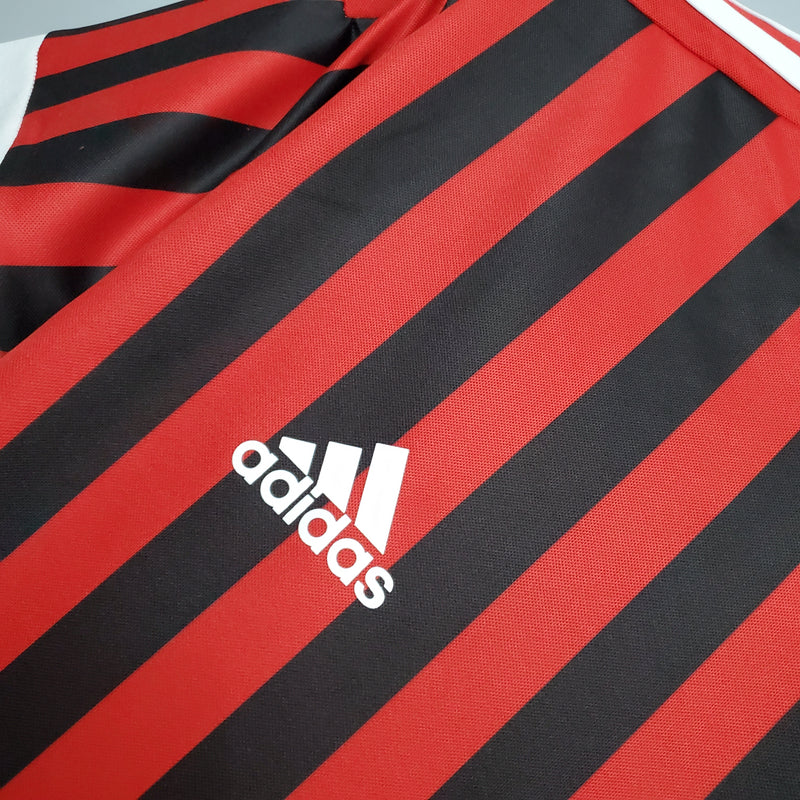 Camisa Retrô do Milan 2011/2012