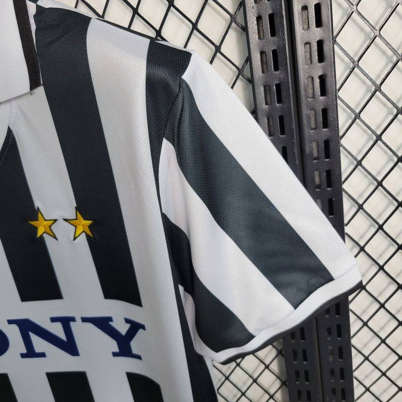 Camisa Retrô da Juventus 1995/1997