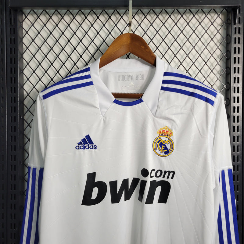 Camisa Retrô do Real Madrid 2010/2011 - Manga Longa