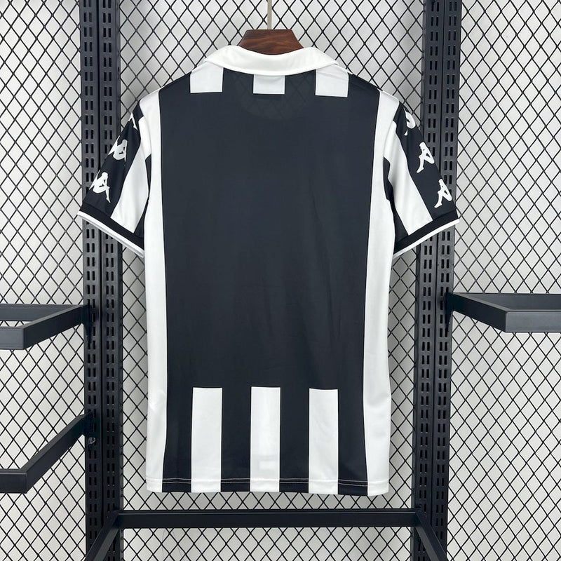 Camisa Retrô da Juventus 1999/2000