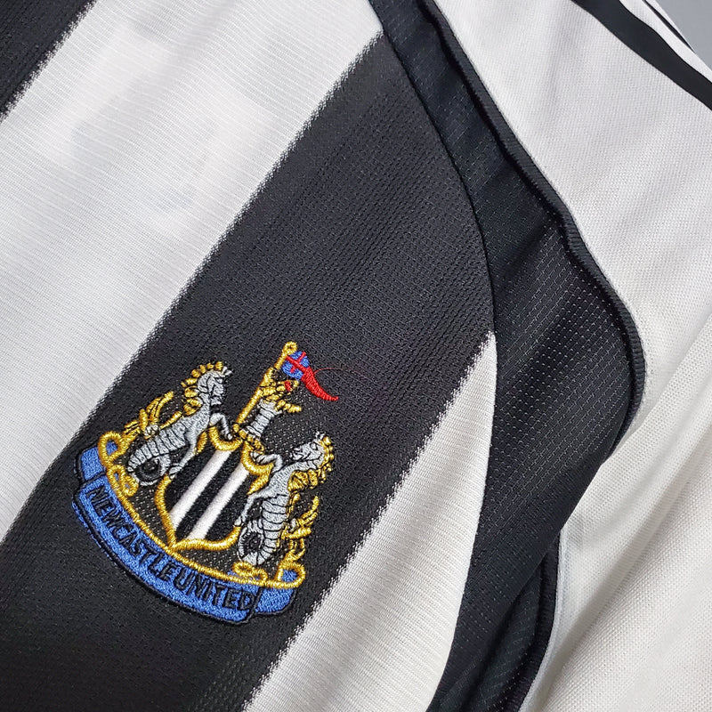 Camisa Retrô do Newcastle 2005/2006