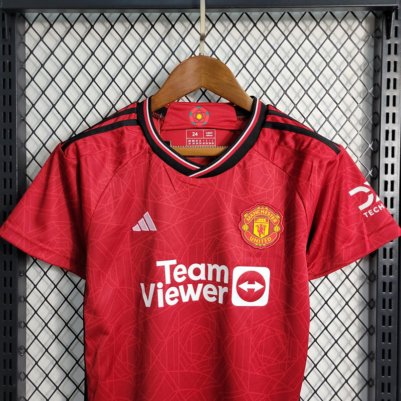 Conjunto Infantil Oficial do Manchester United 23/24 - Kids