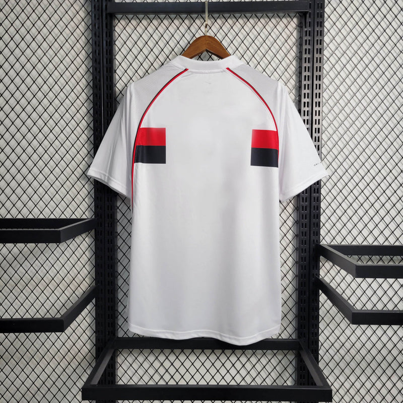 Camisa Retrô do CR Flamengo 2002