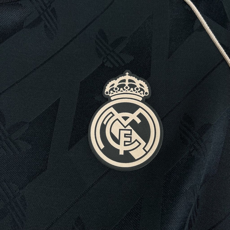 Camisa do Real Madrid 24/25 Versão Torcedor - Edição Especial