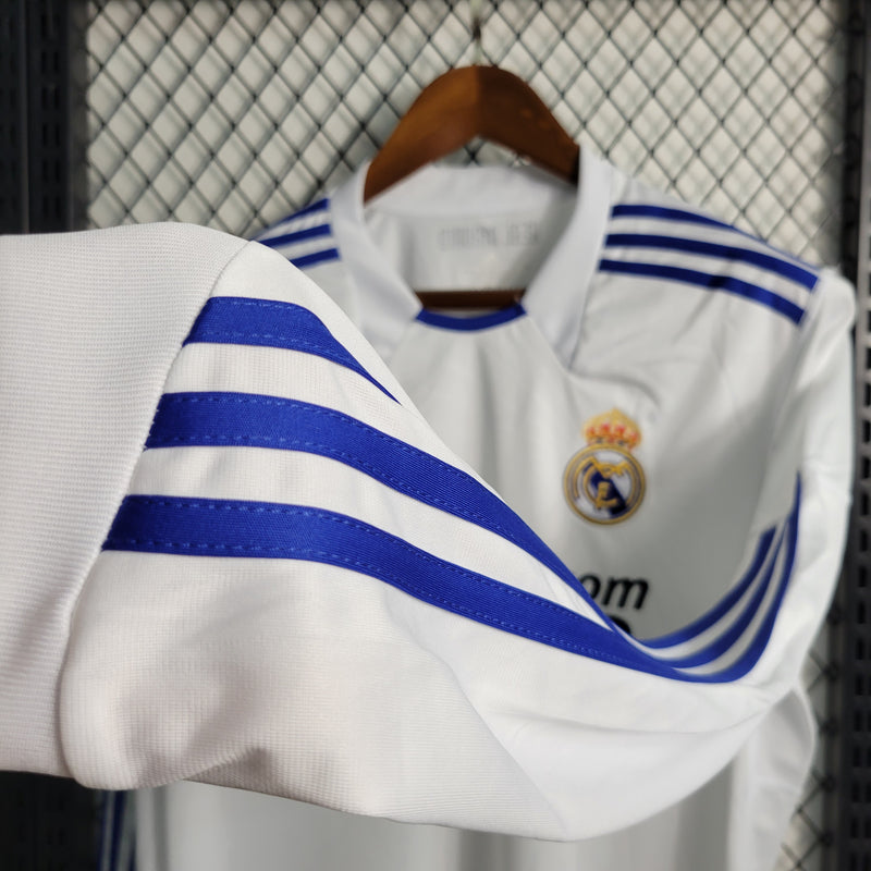 Camisa Retrô do Real Madrid 2010/2011 - Manga Longa