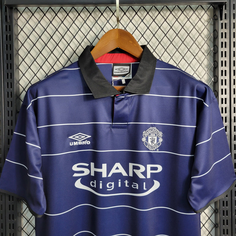 Camisa Retrô do Manchester City 1999/2000