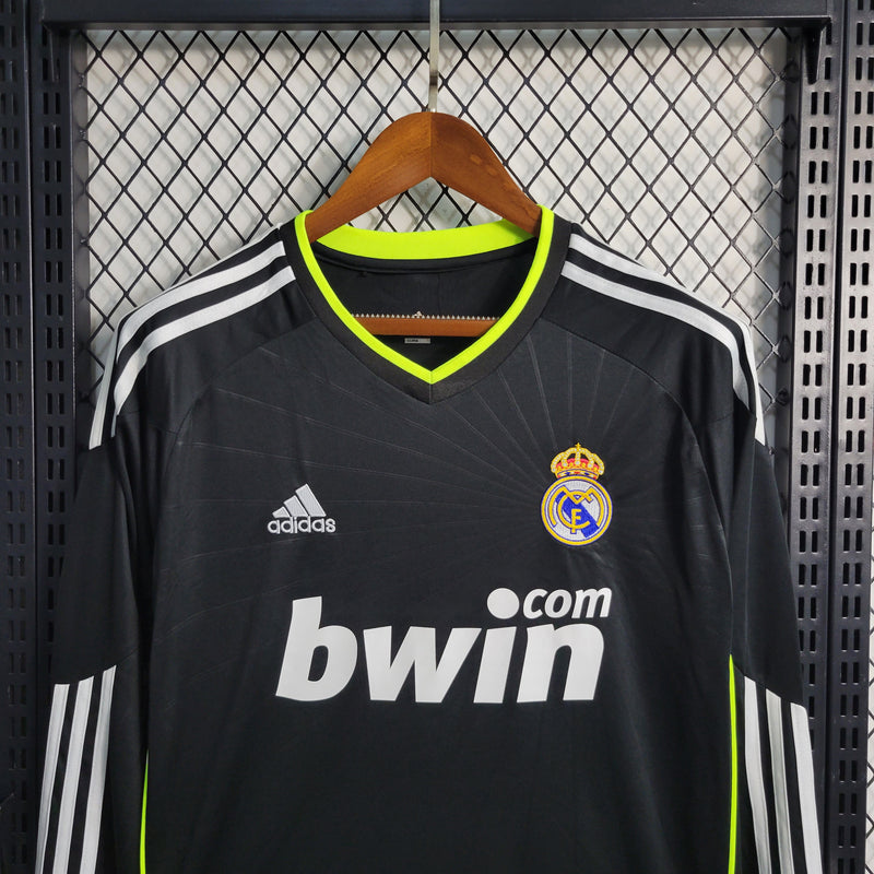 Camisa Retrô do Real Madrid 2010/2011 - Manga Longa