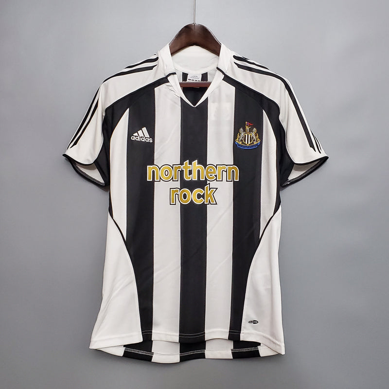 Camisa Retrô do Newcastle 2005/2006