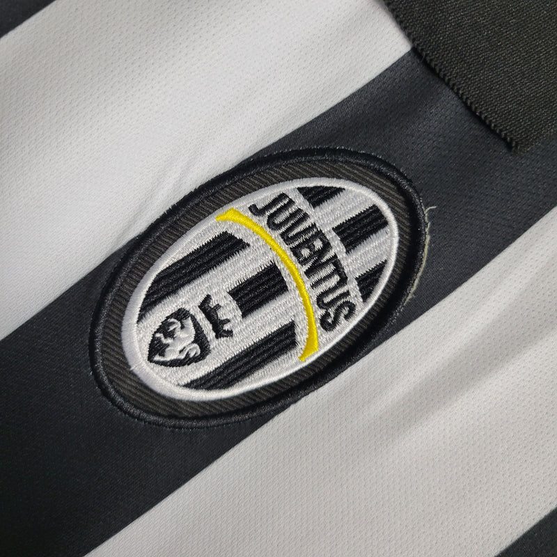 Camisa Retrô da Juventus 2014/2015