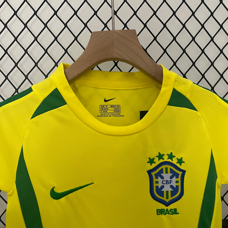 Conjunto Retrô Infantil do Brasil 2002 - Kids