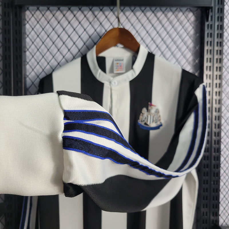 Camisa Retrô do Newcastle 1997/1999 - Manga Longa