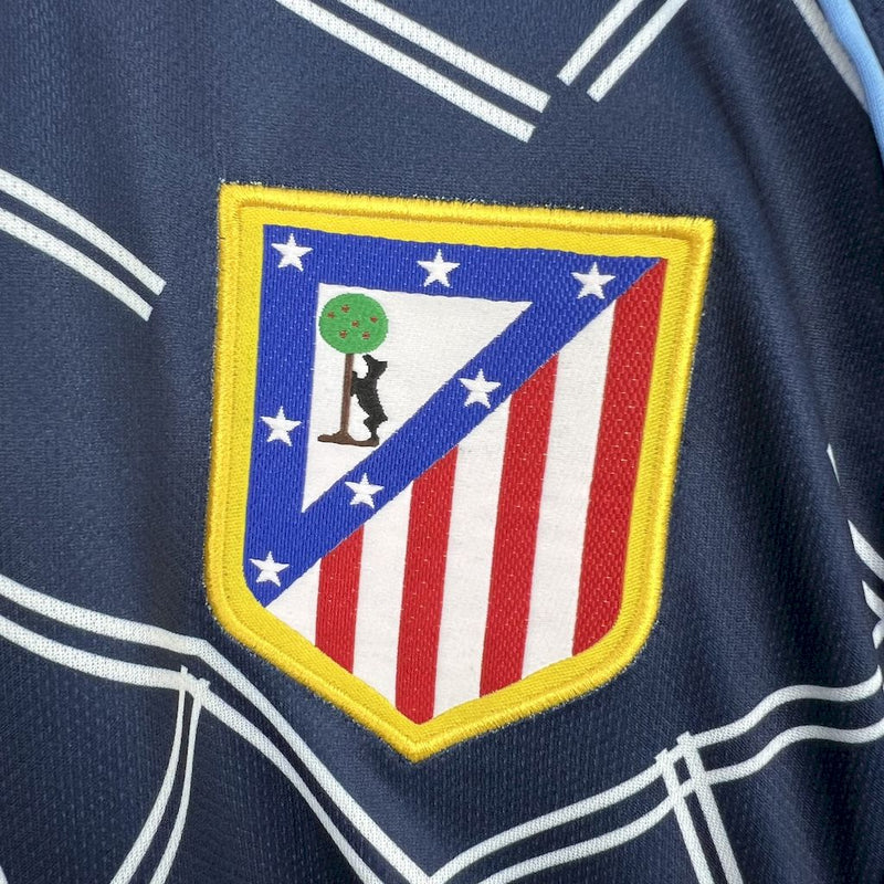 Camisa Retrô do Atlético de Madrid 2004/2005