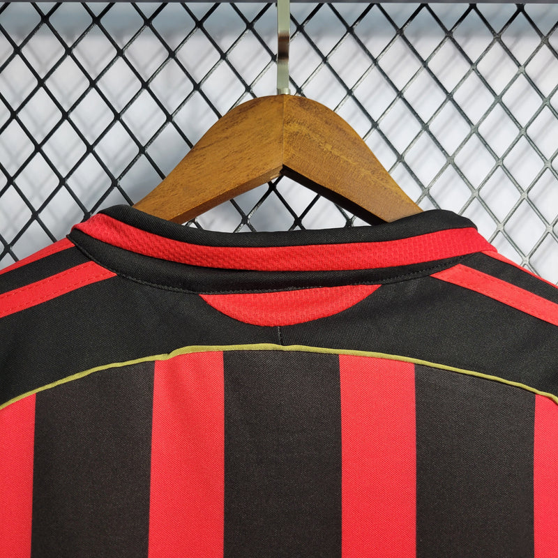 Camisa Retrô do Milan 2006/2007