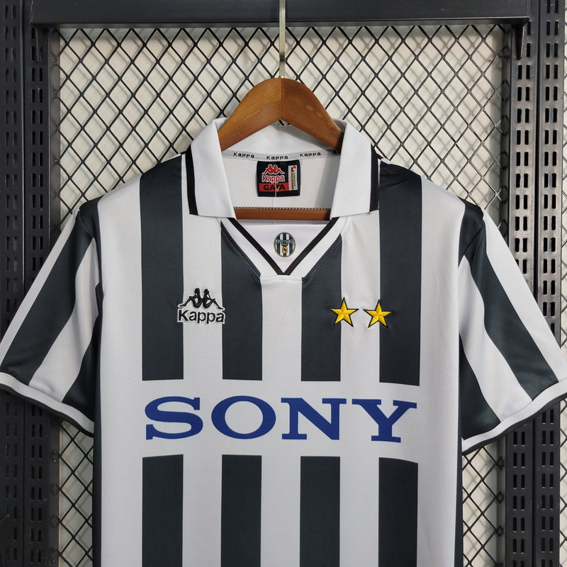 Camisa Retrô da Juventus 1995/1997