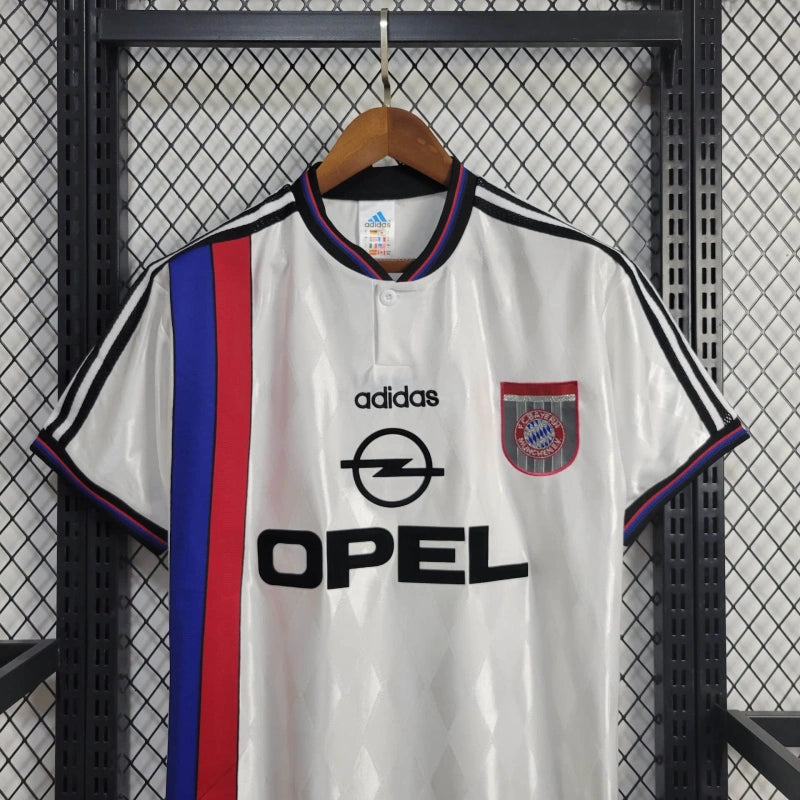 Camisa Retrô do Bayern de Munique 1996/1998