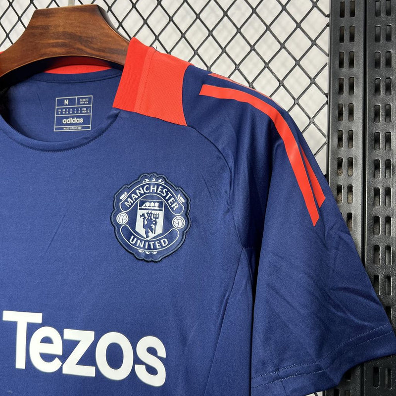 Camisa Oficial do Manchester United 24/25 Versão Torcedor - Pré Jogo