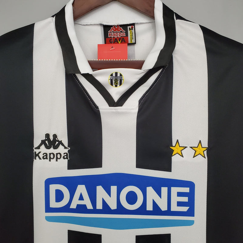 Camisa Retrô da Juventus 1994/1995