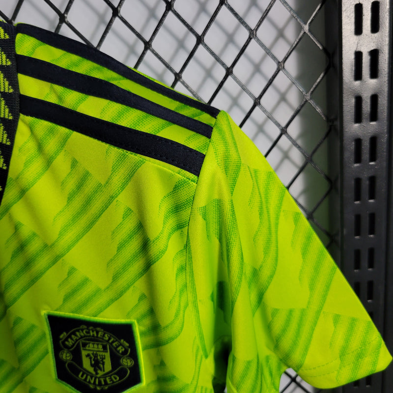 Camisa 3 Feminina Oficial do Manchester United 22/23 -  Baby Look