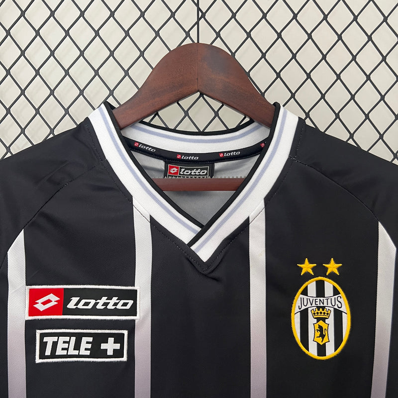 Camisa Retrô da Juventus 2000/2001