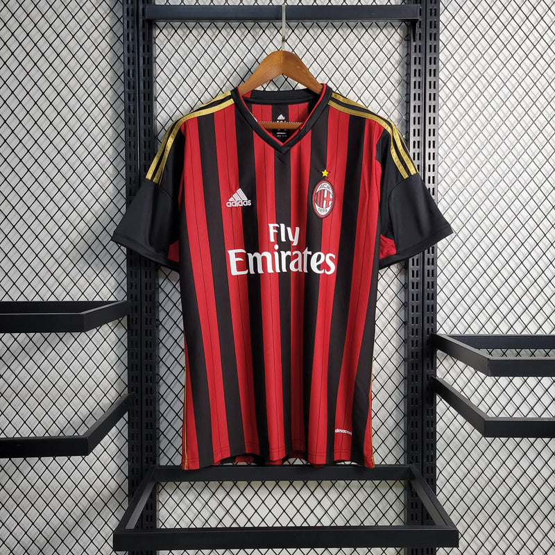 Camisa Retrô do Milan 2013/2014