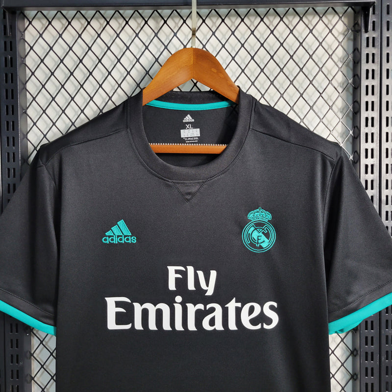 Camisa Retrô do Real Madrid 2017/2018