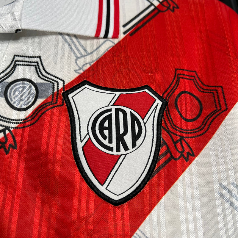 Camisa Retrô do River Plate 1996/1997 - Versão Retrô