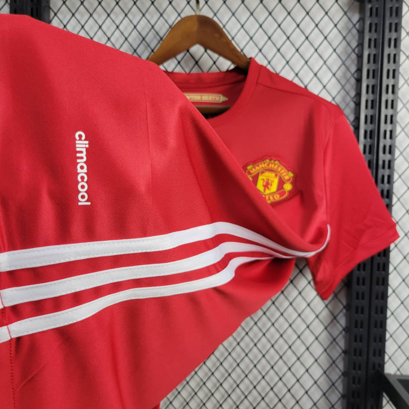 Camisa Retrô do Manchester United 2016/2017