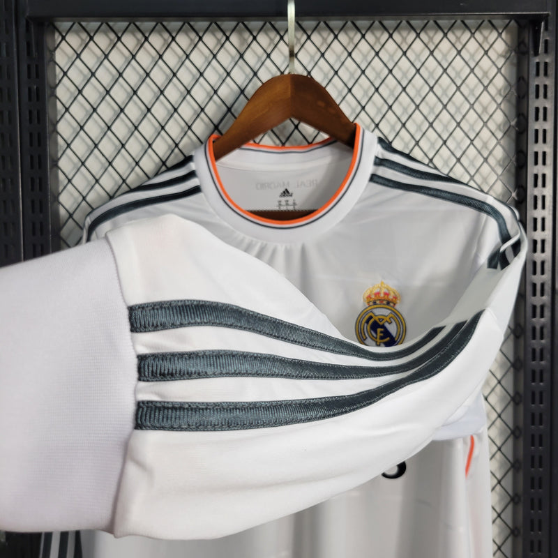 Camisa Retrô do Real Madrid 2013/2014 - Manga Longa