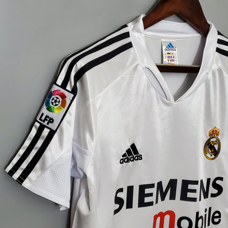 Camisa Retrô do Real Madrid 2004/2005