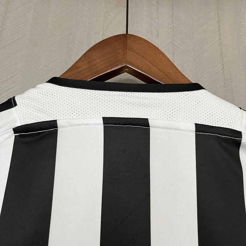 Camisa Retrô da Juventus 2003/2004 - Versão Retrô