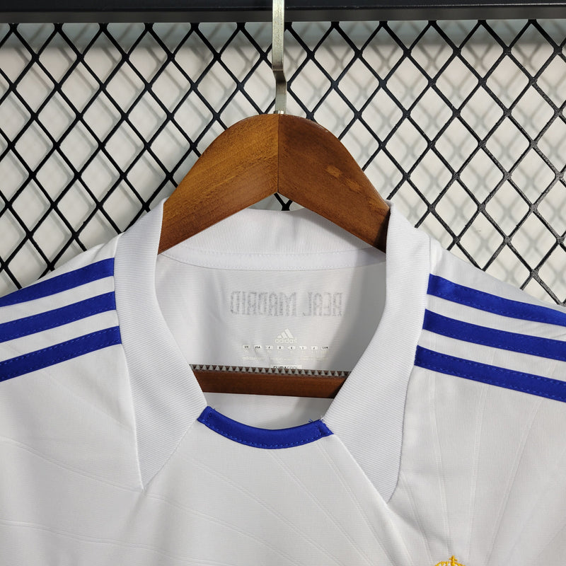 Camisa Retrô do Real Madrid 2010/2011