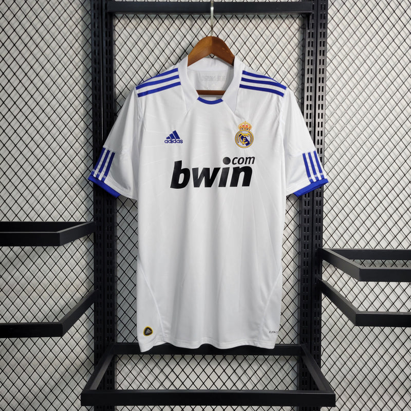 Camisa Retrô do Real Madrid 2010/2011