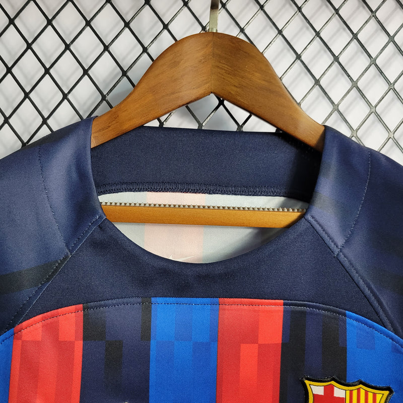 Camisa Feminina Oficial do Barcelona 22/23 - Baby Look