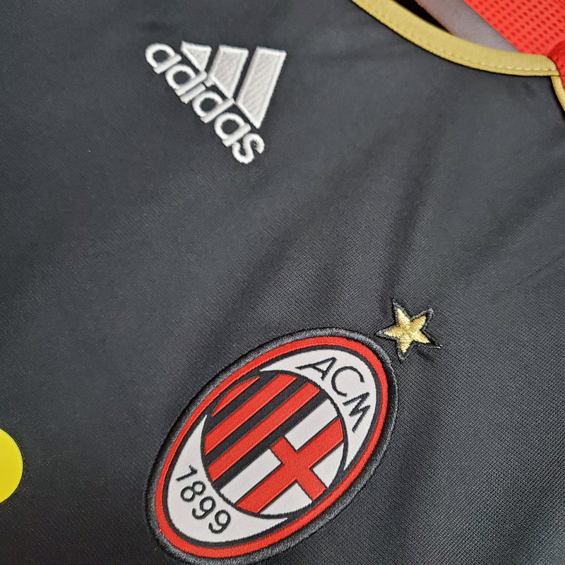 Camisa Retrô do Milan 2006