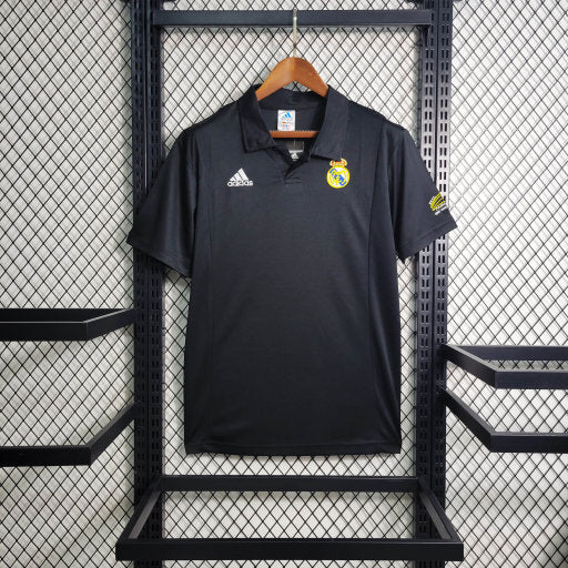 Camisa Retrô do Real Madrid 2002/2003