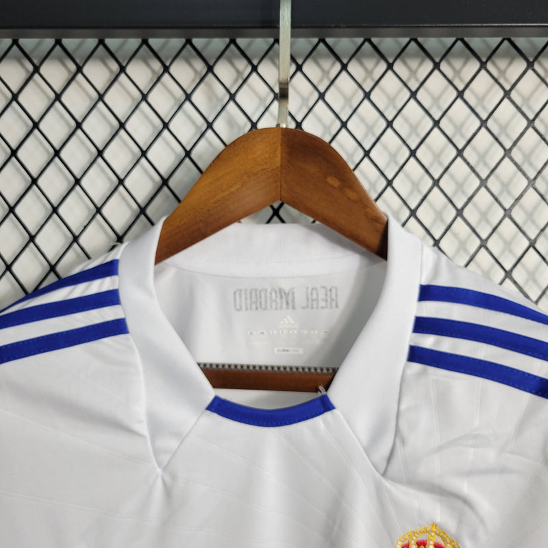 Camisa Retrô do Real Madrid 2010/2011 - Manga Longa