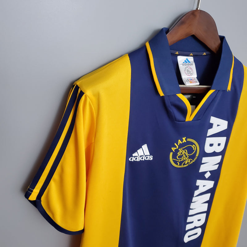 Camisa Retrô do Ajax 2000/2001