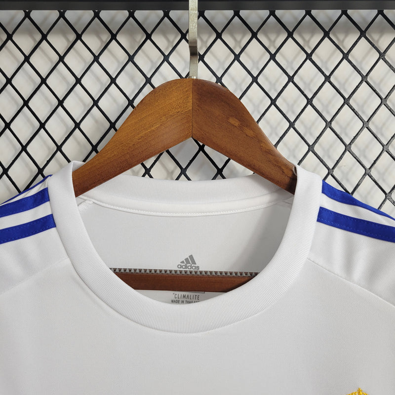 Camisa Retrô do Real Madrid 2020/2021