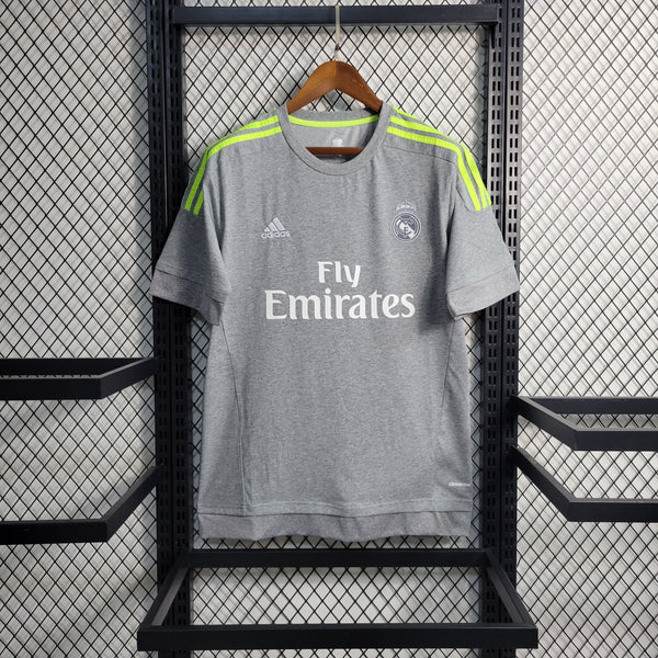 Camisa Retrô do Real Madrid 2015/2016