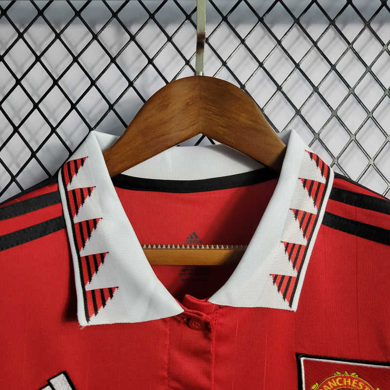 Camisa Feminina Oficial do Manchester United 22/23 - Baby Look