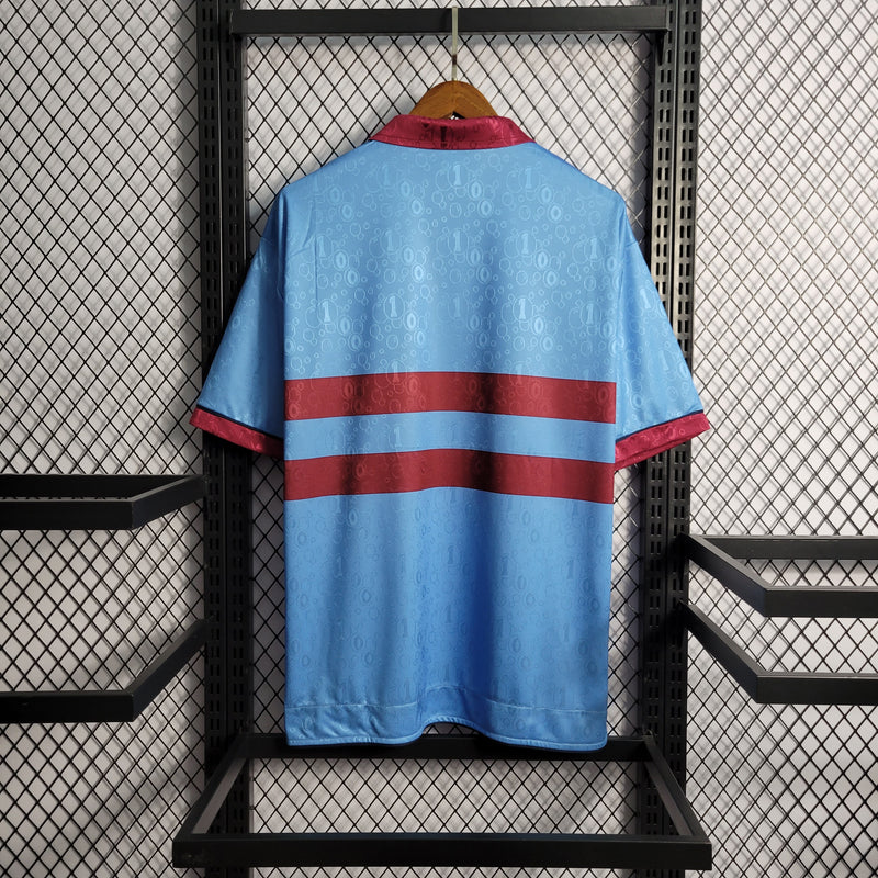 Camisa Retrô do West Ham 1995/1997