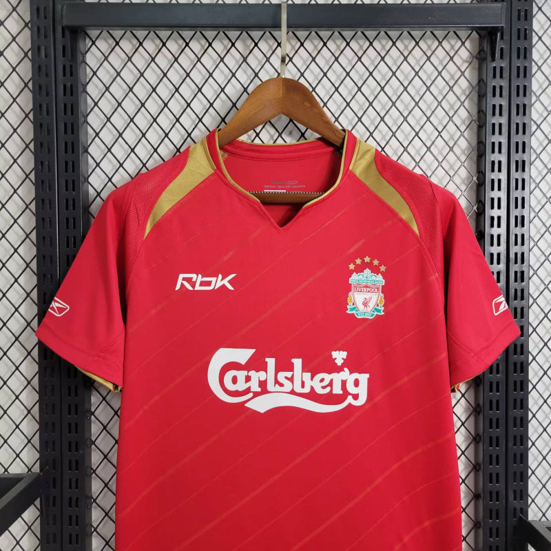 Camisa Retrô do Liverpool 2005/2006 - Versão Retrô