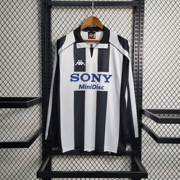 Camisa Retrô da Juventus 1997/1998