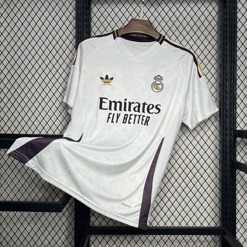 Camisa Oficial do Real Madrid 24/25 Versão Torcedor - Edição Louise Vuitton