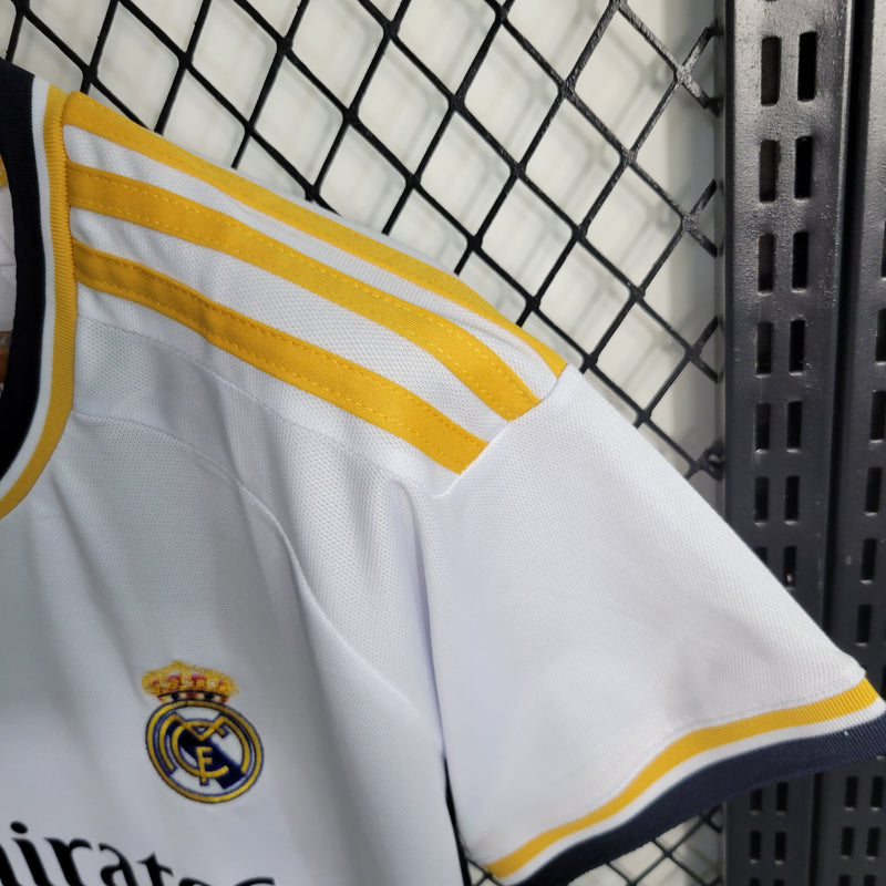 Camisa Feminina Oficial do Real Madrid 23/24 - Baby Look